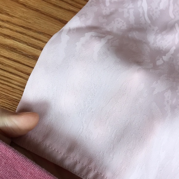 Baby pink animal print tank - Picture 3 of 4